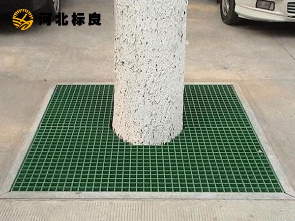 عǰ